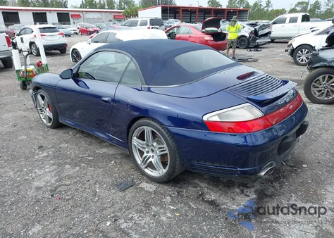 2004 Porsche 911 Carrera/Carrera 4/Carrera 4S z USA, uszkodzony, nr VIN WP0CA29924S653124